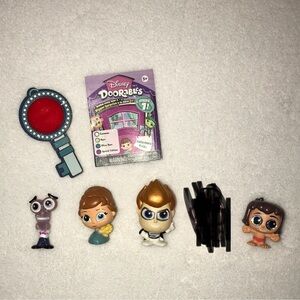 😍 Disney Doorables